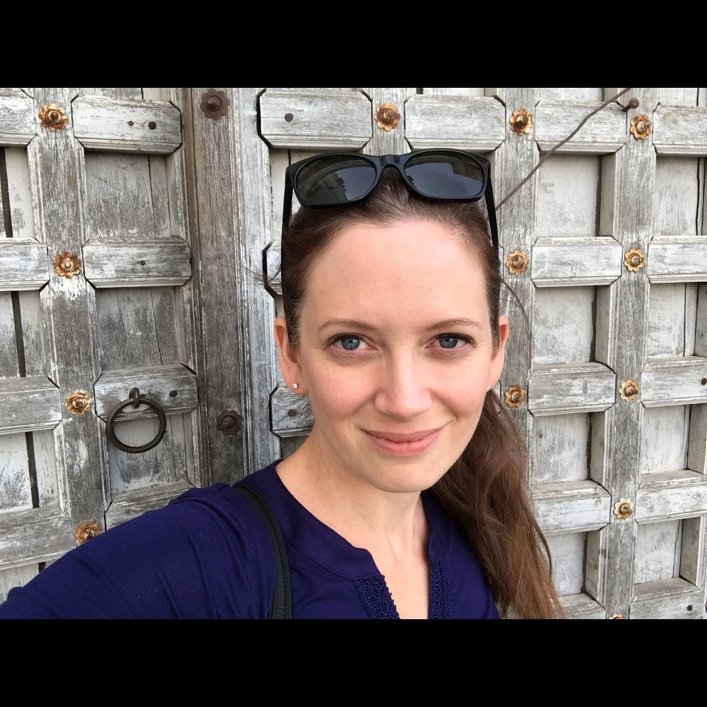 Meet your Posher, Stephanie